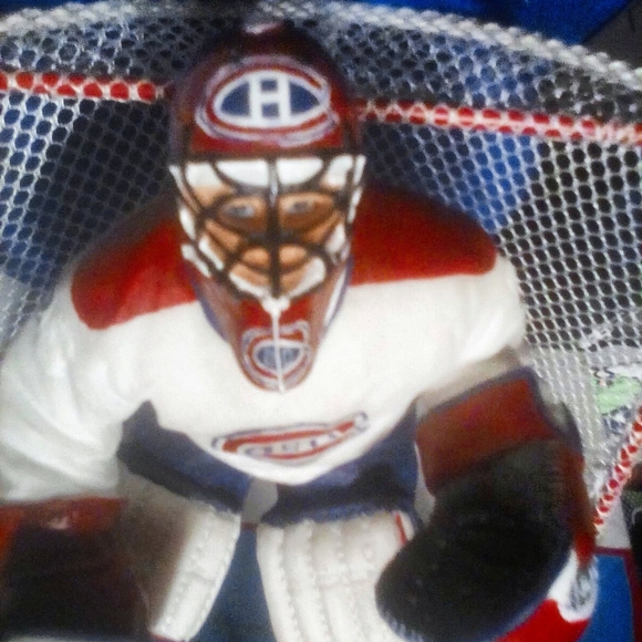 Cayden Primeau Goalie tender #30 Custom made Figure , Price nego - Picture 3 of 7